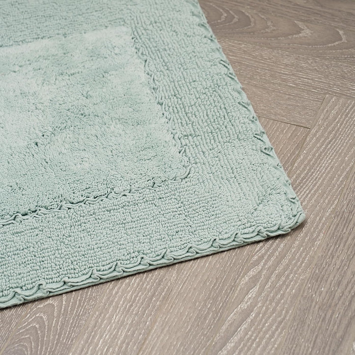 Laura Ashley Ruffle Border 100% Cotton Bath Rug Set, Aqua, 17" x 24"/ 20" x 32"