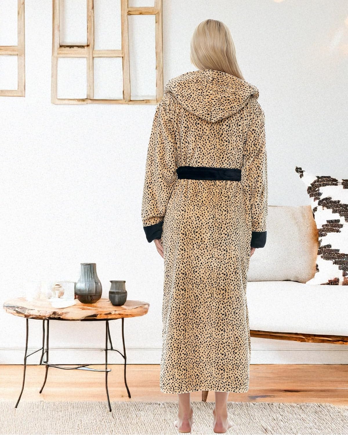 Alexander Del Rossa Womens Robe, Long Plush Bathrobe with Hood, Hooded Robes for Women Plus Size Bath Robe