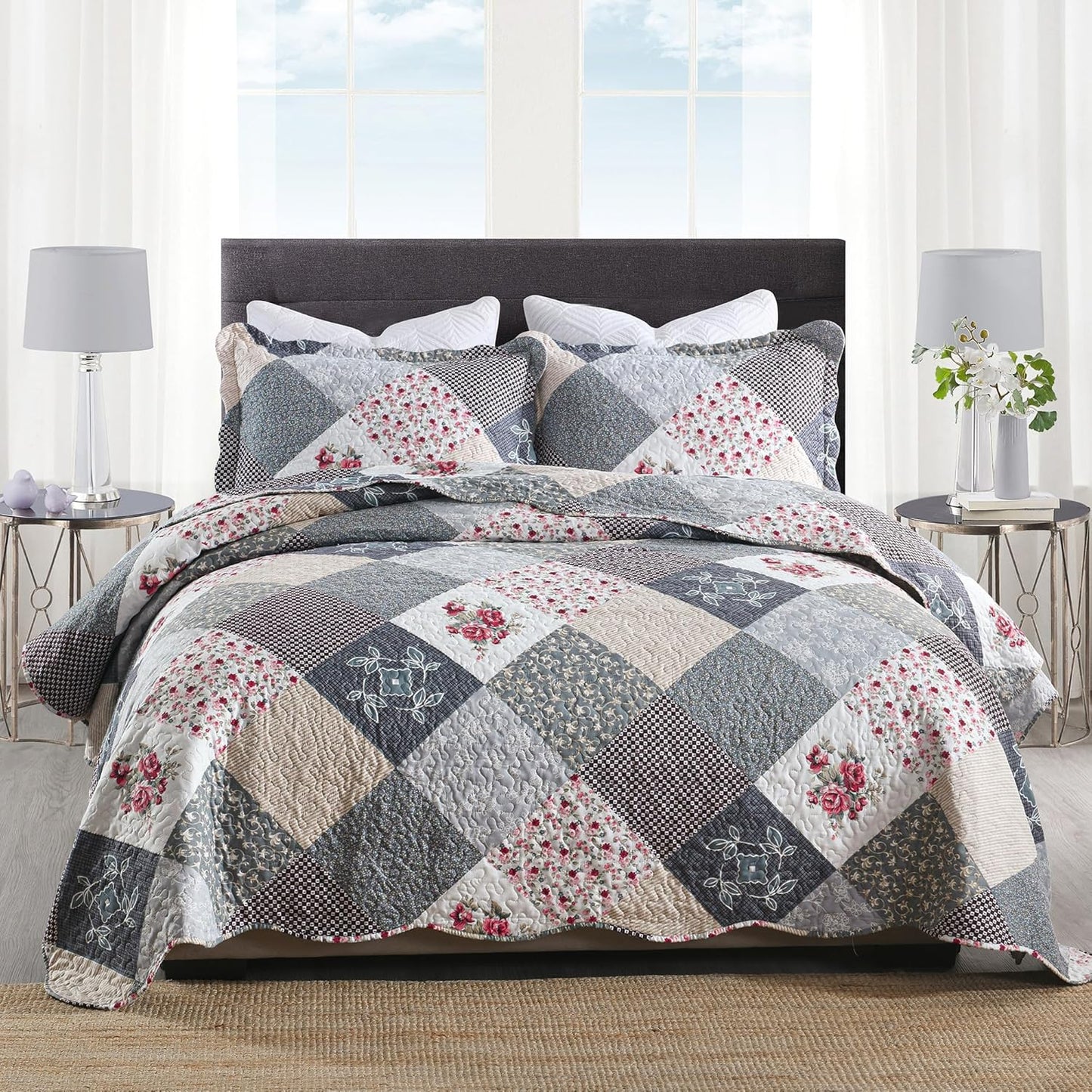 HoneiLife Quilt Set Twin Size - 2 Piece Microfiber Quilts Reversible Bedspreads Patchwork Coverlets Floral Bedding Set All Season Quilts with Geometric and Little Rose Print Pattern，Grey