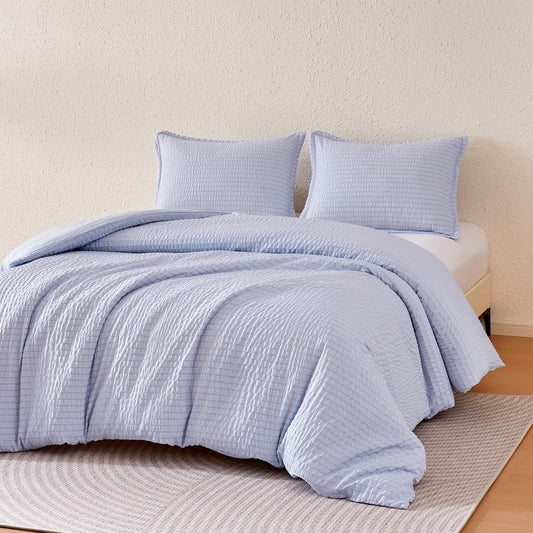 Amazon Basics Jacquard Geometric Microfiber 3-Piece Duvet Cover Set, Includes 1 Duvet Cover and 2 Pillow Shams, Full, Blue Striped