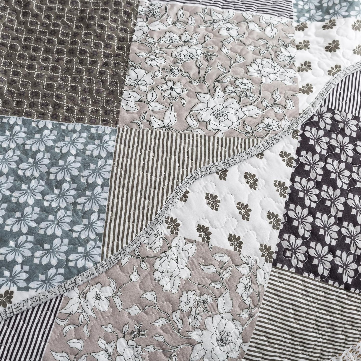 HoneiLife King Size Quilt Set - 3 Piece Microfiber Quilts Reversible Bedspreads Patchwork Coverlets Rustic Bedding Set for King Bed
