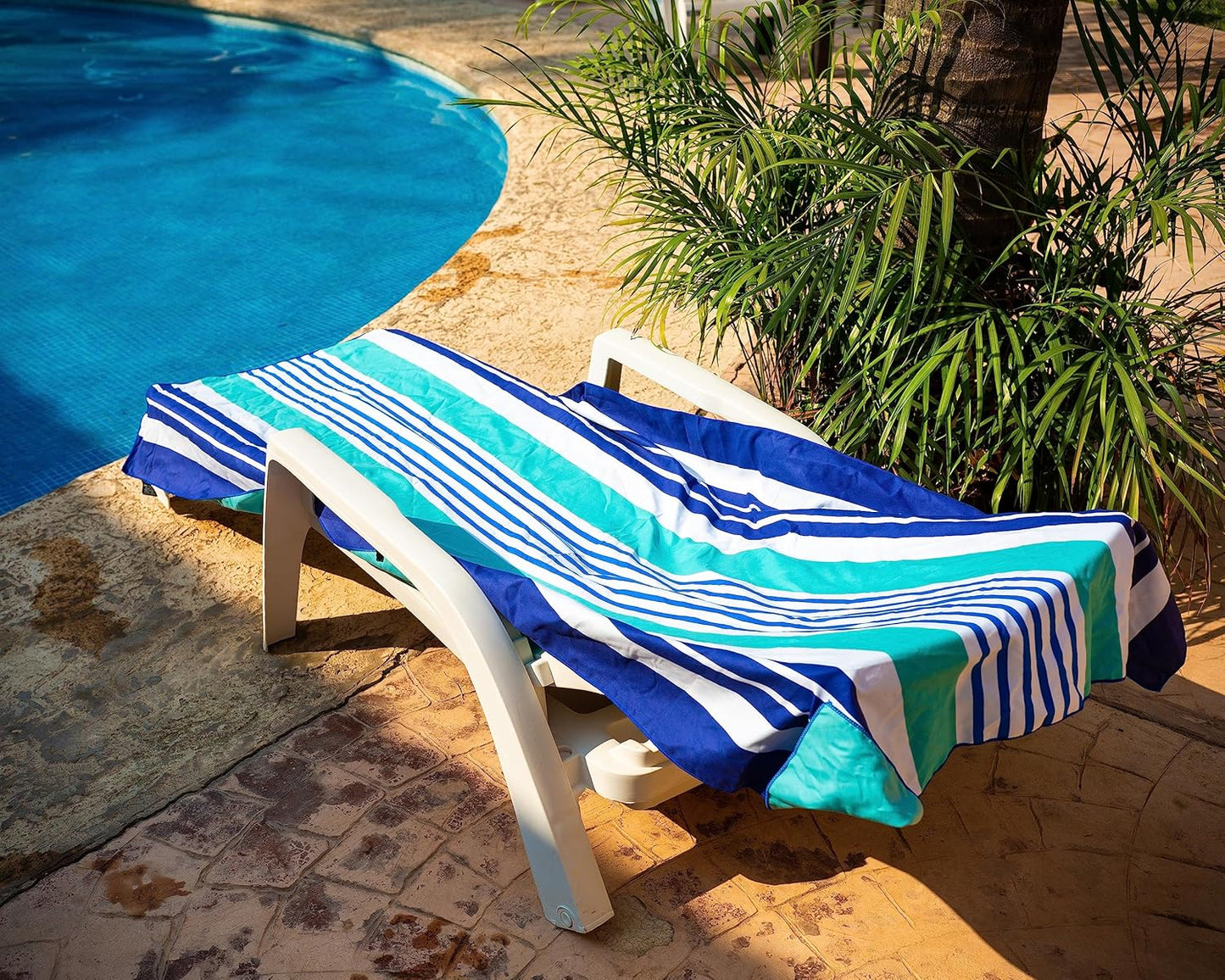 Elite Trend Quick Dry Towel Large 63x31 Inch - Microfiber Beach Towel - Perfect for Beach, Travel, Swimming, Pool, Yoga, Hiking, Camping - Lightweight, Fast Drying, Compact for Adults (Ocean)