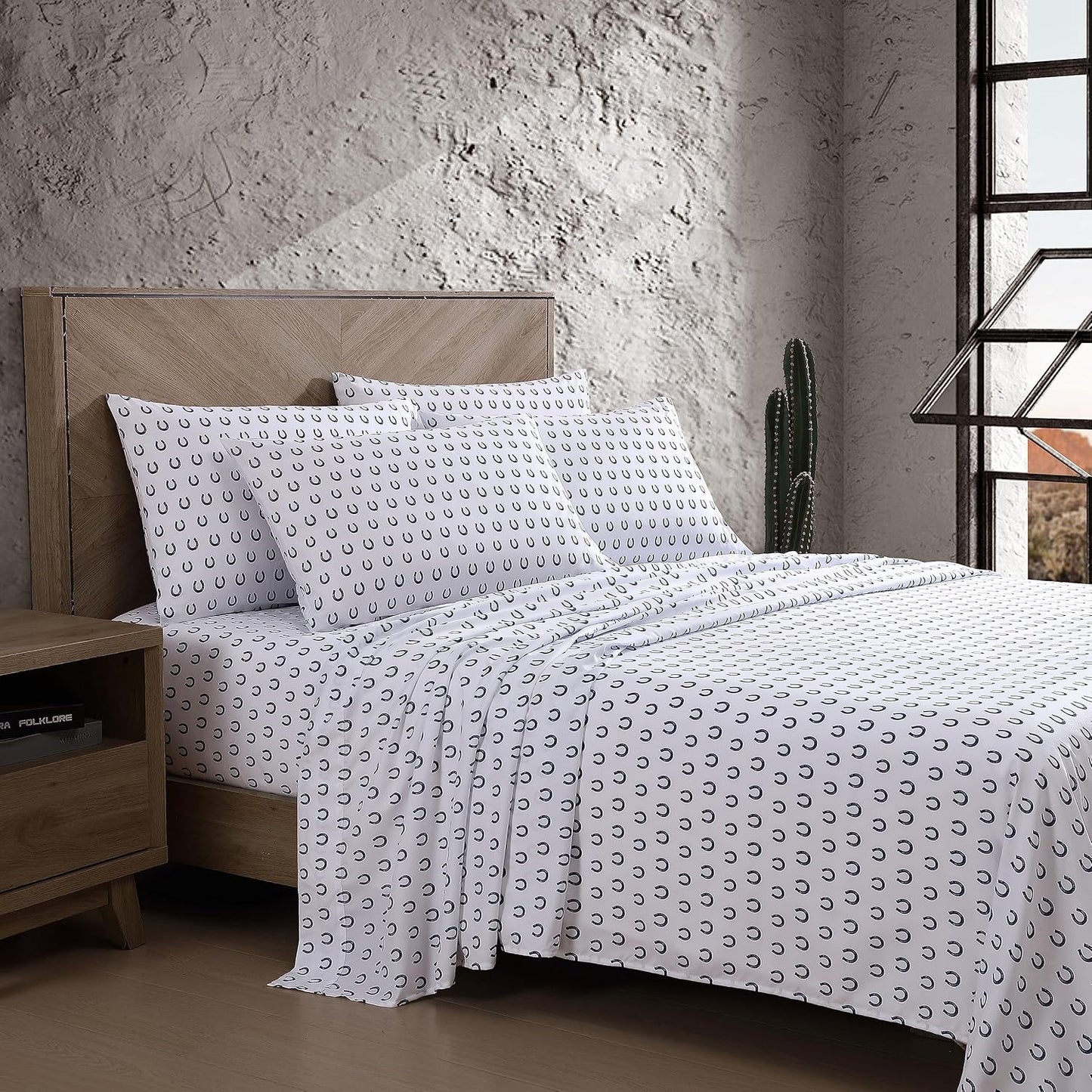 Wrangler - Full Bed Sheets, Ultra-Soft & Lightweight Bedding with Matching Pillowcases, Lightweight Bed Set for All Season Comfort, Oeko-Tex Certified (Horseshoe Dots Navy)