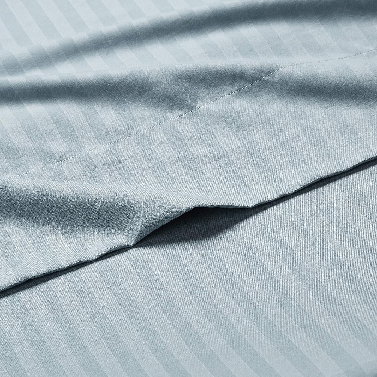 Amazon Basics Soft, Breathable Microfiber Bed Sheets, Queen Size, 4-Piece, Spa Blue Striped